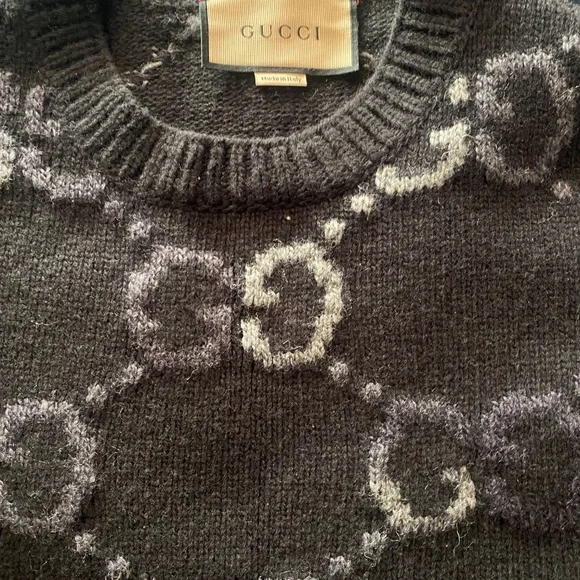 Men's Gucci sweater - Picture 2 of 4